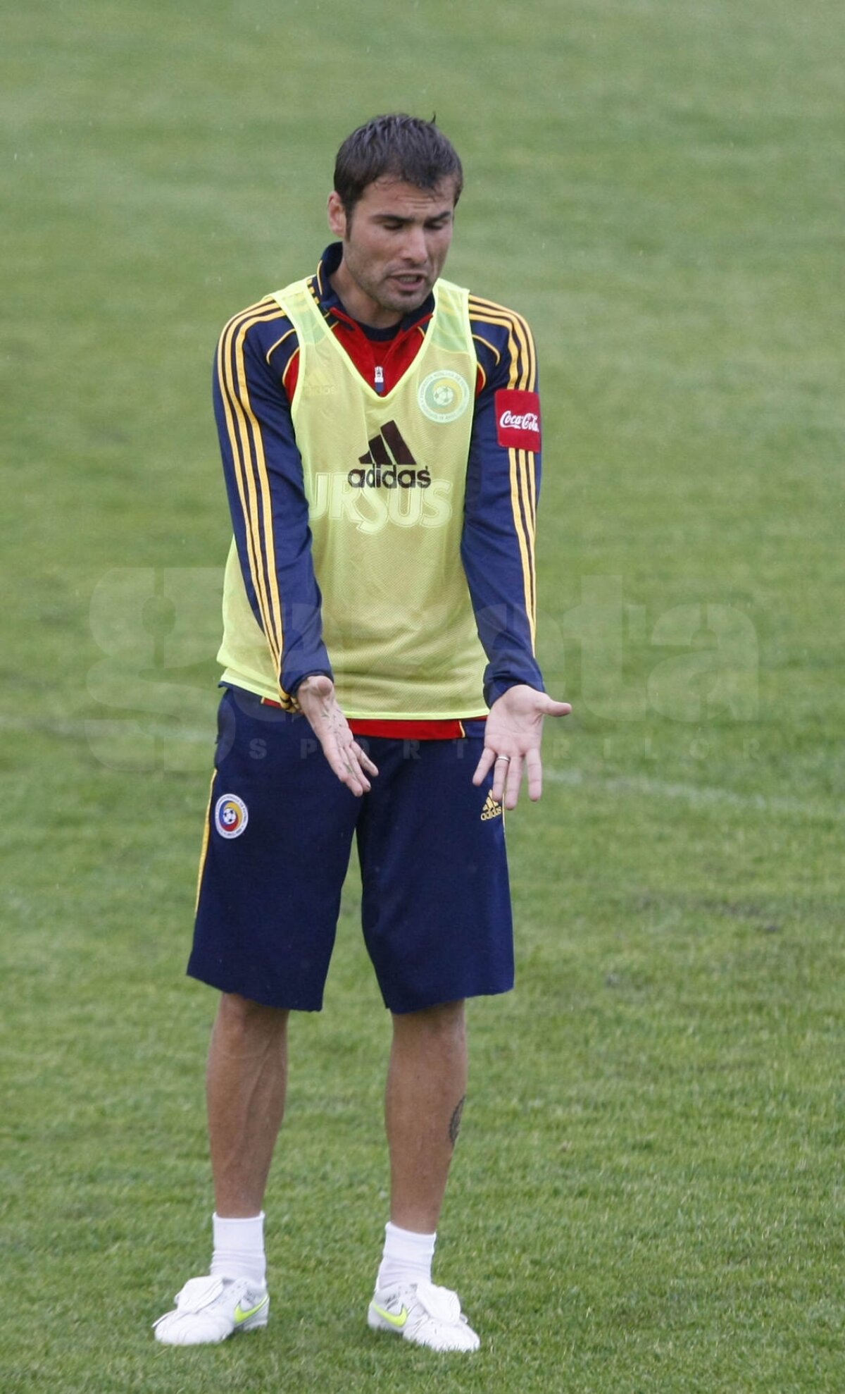 FOTO & VIDEO "Tricolorii" s-au antrenat în ploaie astăzi