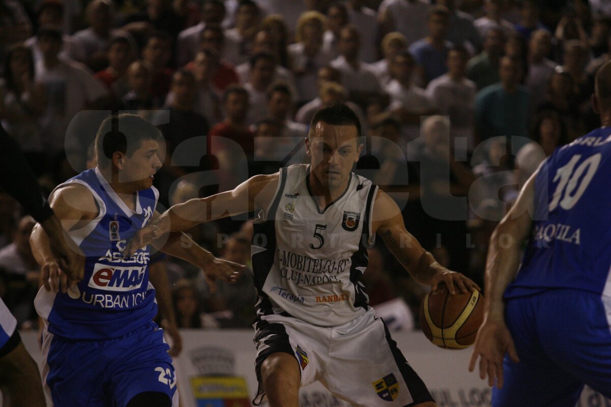 VIDEO & FOTO «U» Mobitelco a pus capăt supremaţiei Asesoftului » Clujenii au luat titlul la baschet după 15 ani