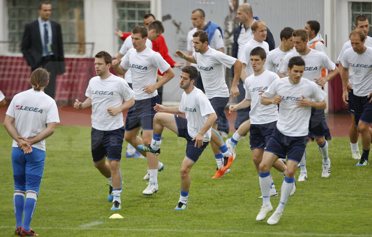 FOTO Safet Susici: "Am venit să nu pierdem împotriva României, dar vom juca ofensiv"