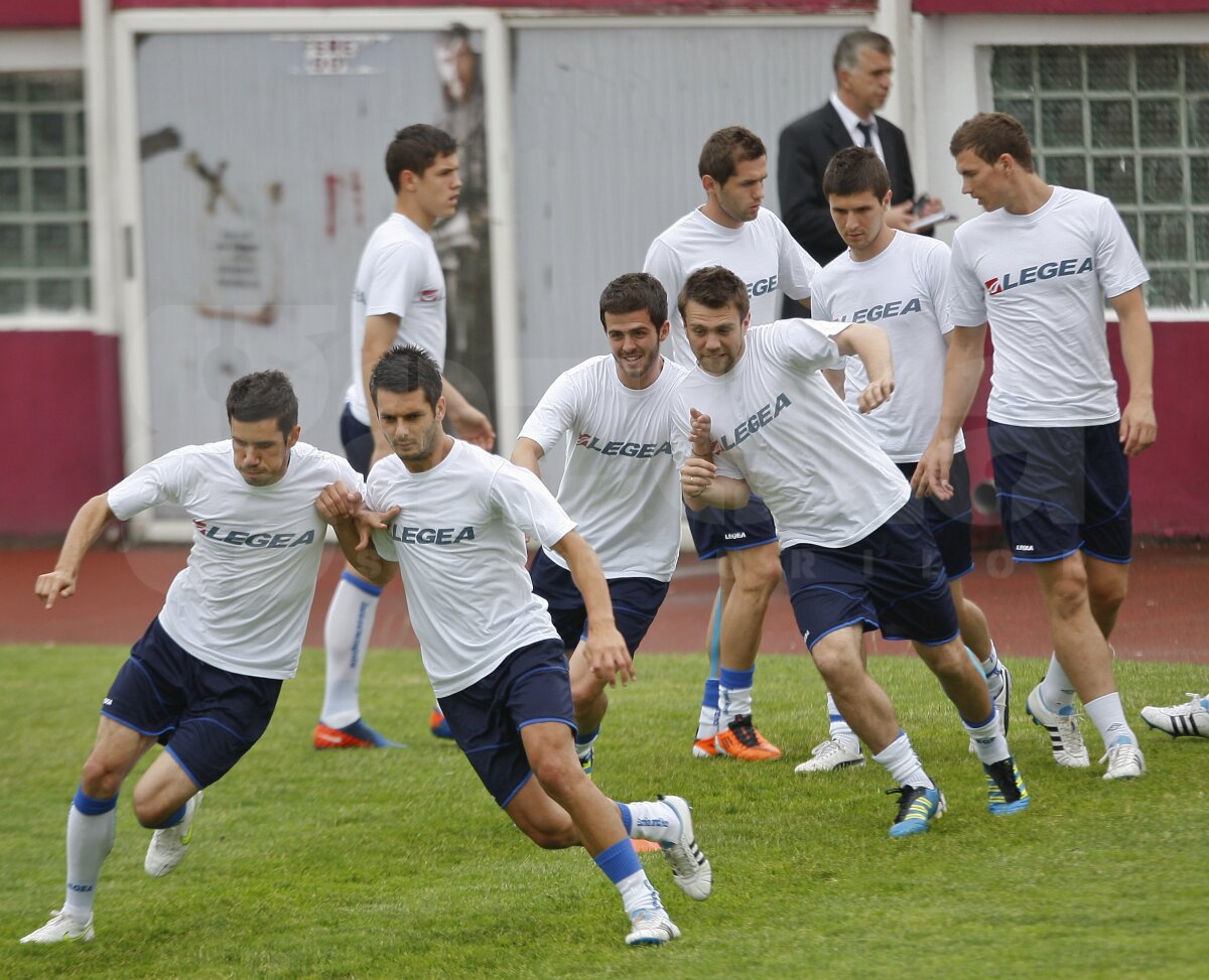 FOTO Safet Susici: "Am venit să nu pierdem împotriva României, dar vom juca ofensiv"