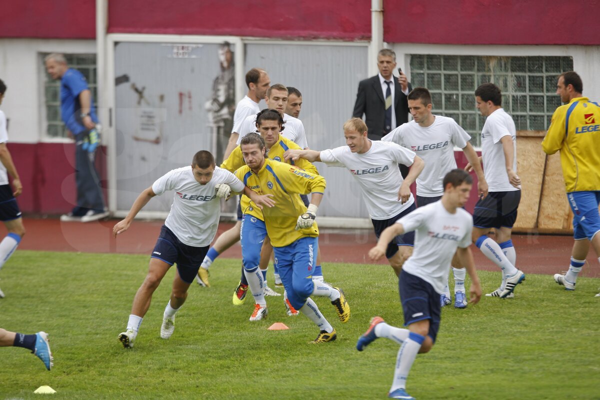 FOTO Safet Susici: "Am venit să nu pierdem împotriva României, dar vom juca ofensiv"