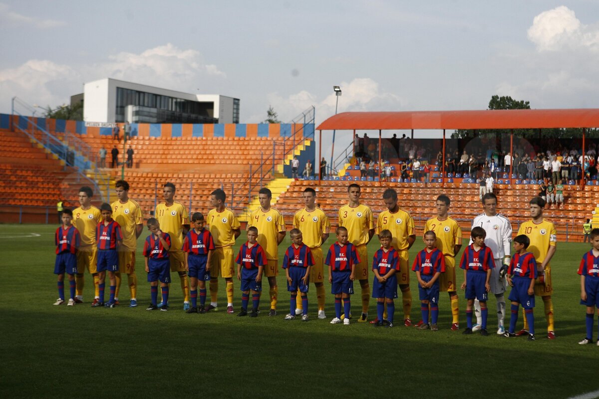 Viitorul sună rău » ”Tricolorii mici” au obţinut doar un egal cu Kazahstan