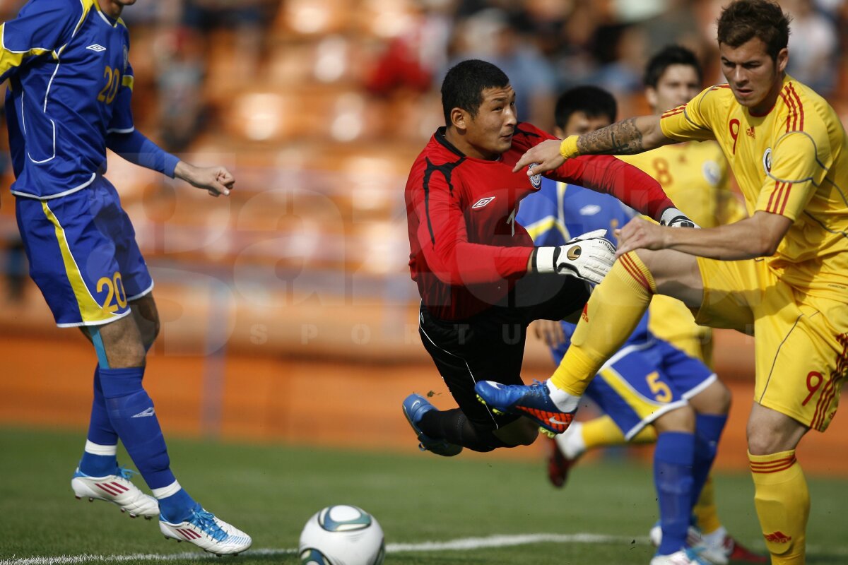 Viitorul sună rău » ”Tricolorii mici” au obţinut doar un egal cu Kazahstan