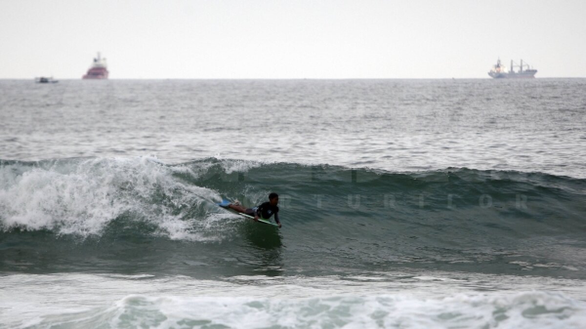 Gazeta îţi prezintă Copacabana, plaja unde nisipul fin şlefuieşte gleznele a mii de fotbalişti!