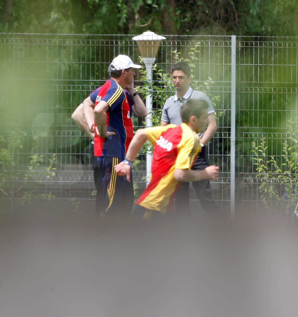 EXCLUSIV » Condiţia lui Răzvan: "Mă lăsaţi şi la Rapid, rămîn şi la naţională"