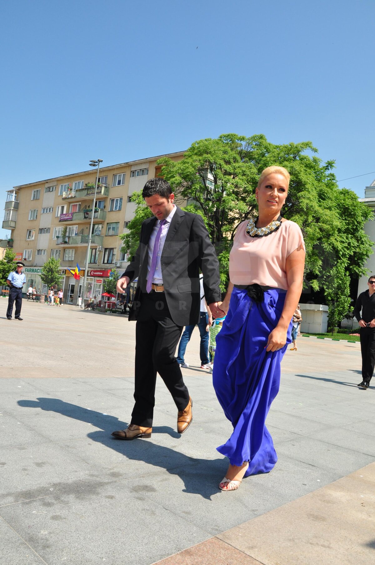 FOTO Dinamovistul Andrei Mărgăritescu s-a căsătorit astăzi cu "Regina Piteştiului"