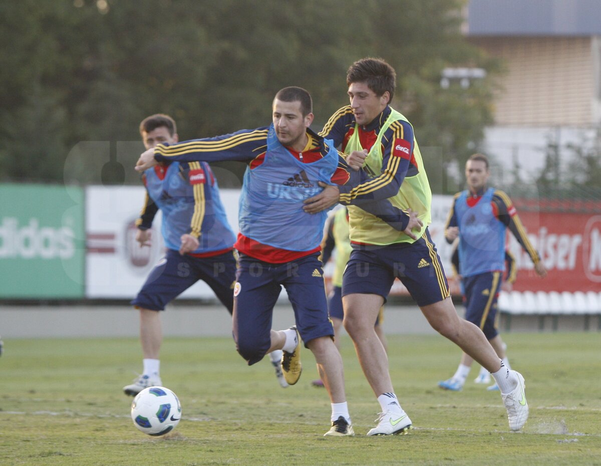 FOTO Cine conduce naţionala în Brazilia? Vezi imagini de la antrenamentul de azi-noapte