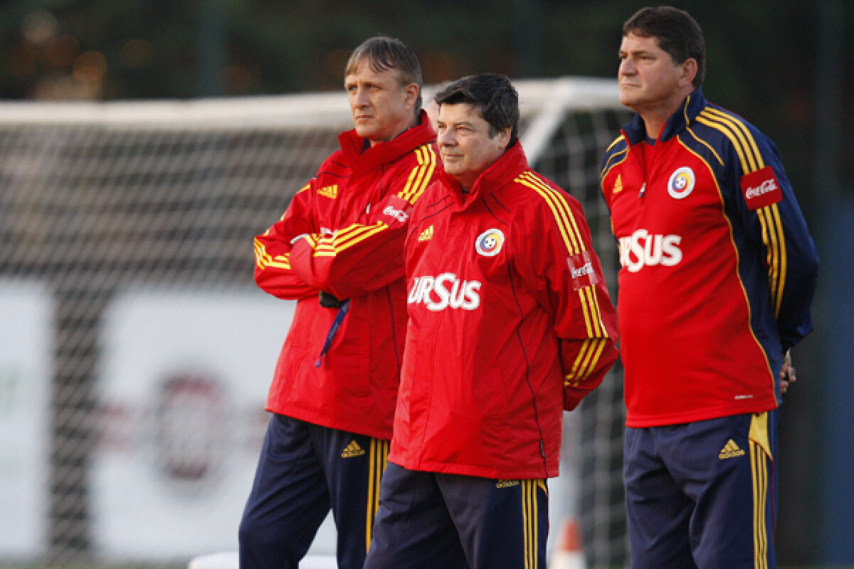 FOTO Cine conduce naţionala în Brazilia? Vezi imagini de la antrenamentul de azi-noapte