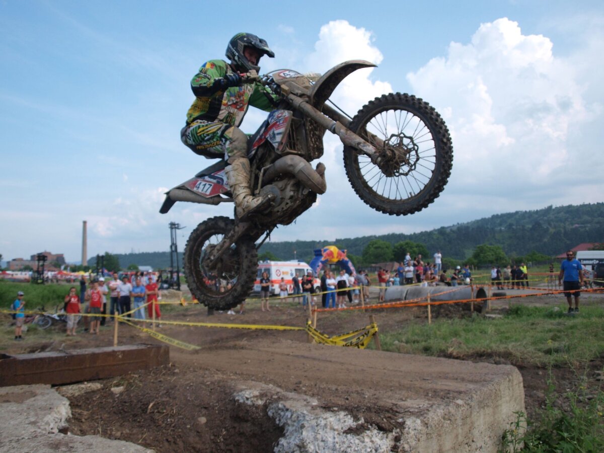 FOTO! Etapă de European de Enduro la Comăneşti: românul Kovacs pe locul şase