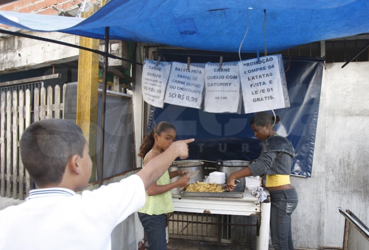 Poveste din favela în Sao Paulo » 100.000 de brazilieni trăiesc la limita sărăciei