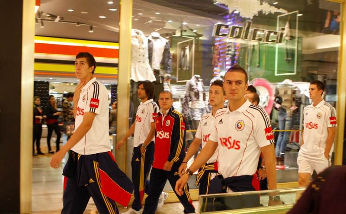 CRONICĂ Alexe şi Alexa nu i-au putut încurca pe Neymar şi Nilmar » România, a treia înfrîngere cu Brazilia