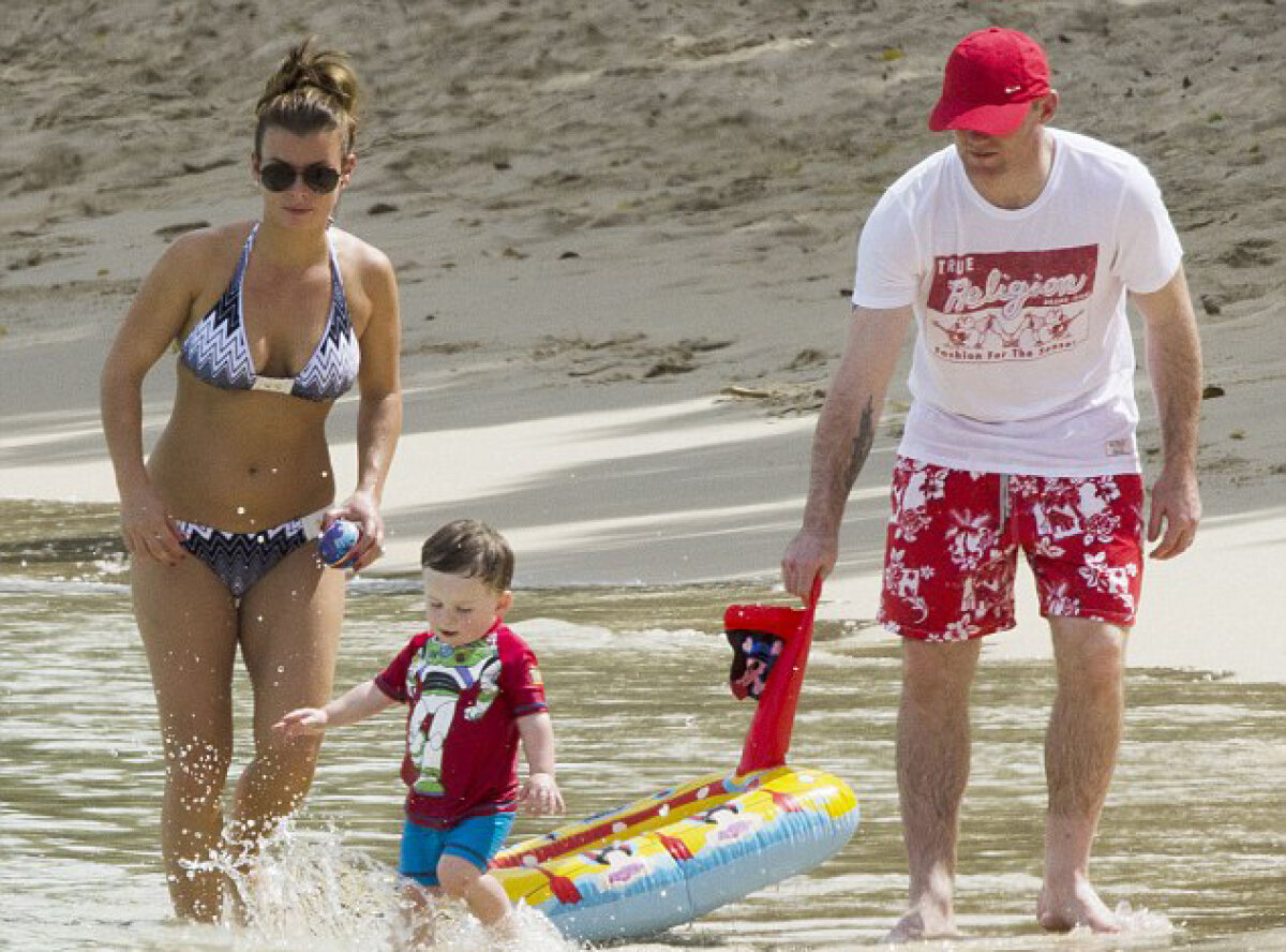 GALERIE FOTO Rooney şi-a dus familia în vacanţă în Barbados