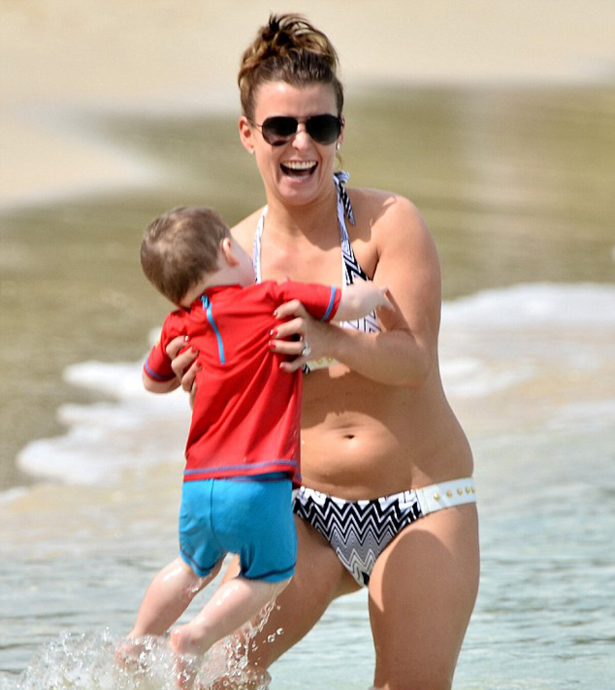 GALERIE FOTO Rooney şi-a dus familia în vacanţă în Barbados