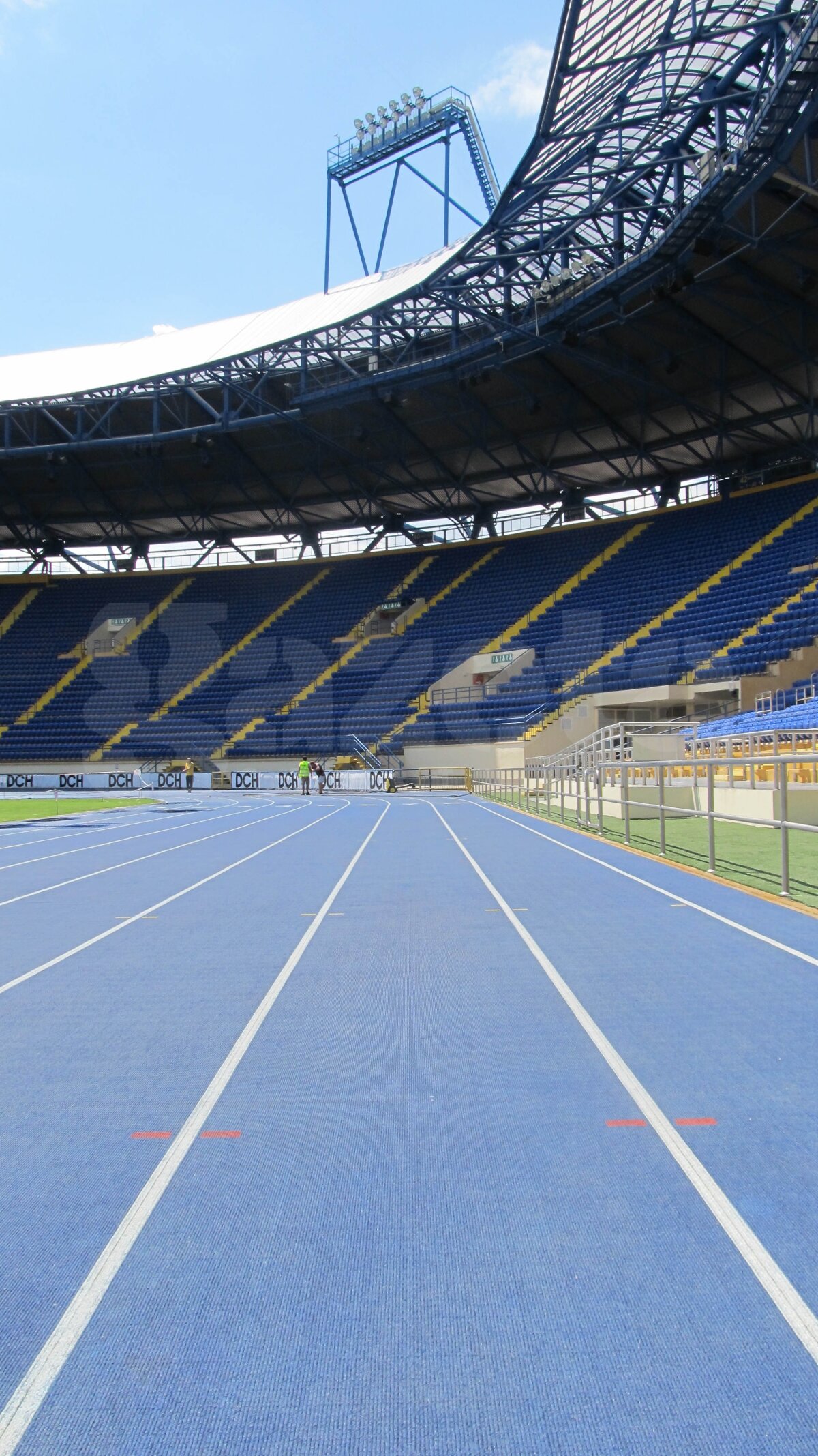 EXCLUSIV După Lvov şi Doneţk, Maria Andrieş a fost la Harkov » "Tractorul" cu Spidercam