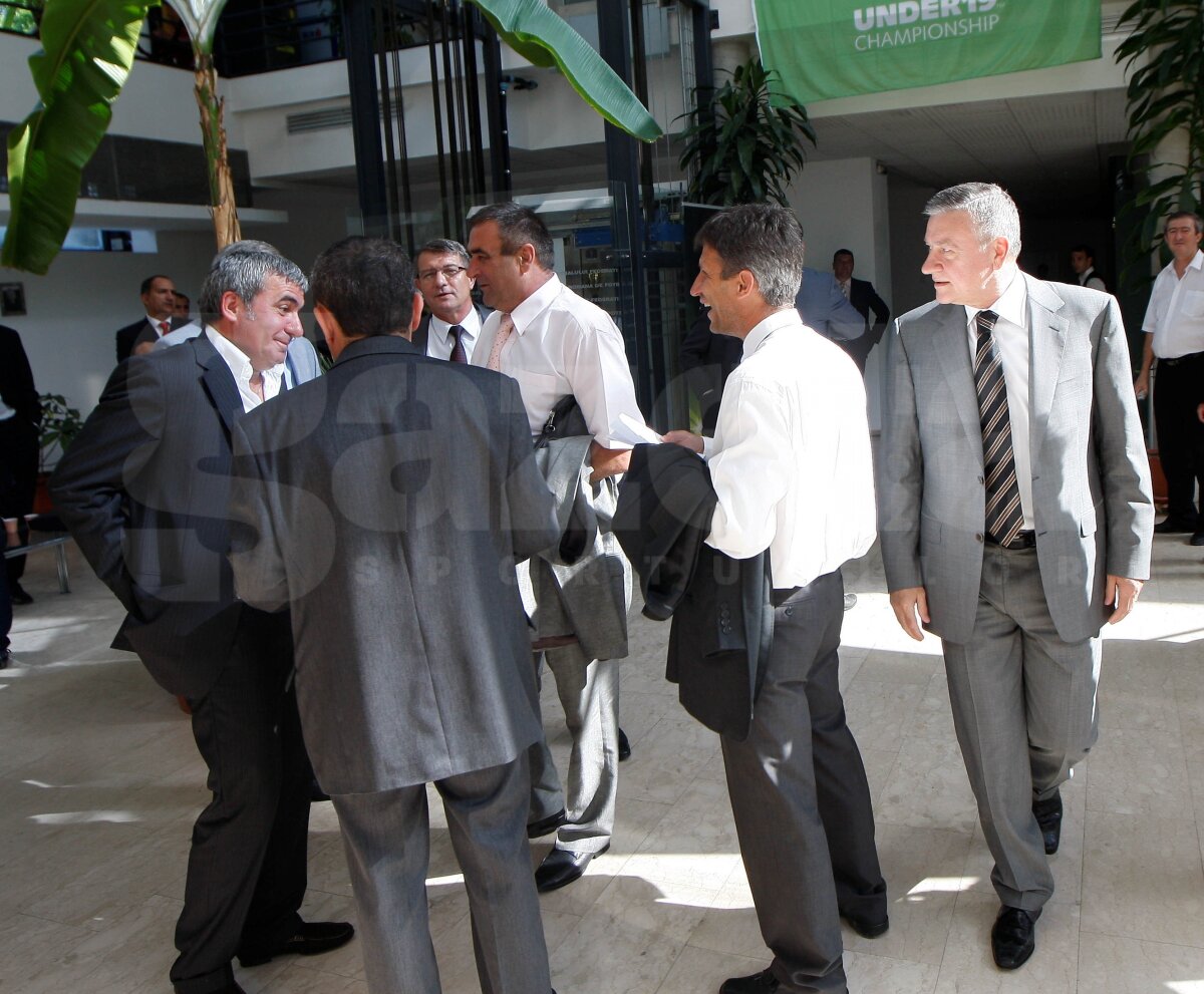 FOTO / România în grupa A la CE "Under 19", alături de Cehia, Grecia şi Irlanda. VEZI aici şi grupa B şi programul