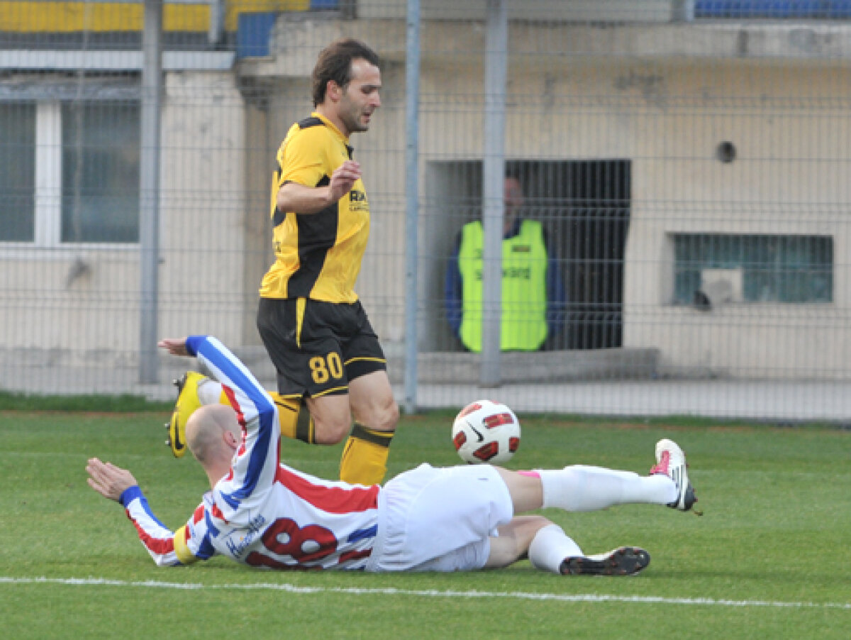 Transferul lui Teixeira în Giuleşti bate pasul pe loc: "Încetaţi! Vreţi să faceţi Braşov II?"