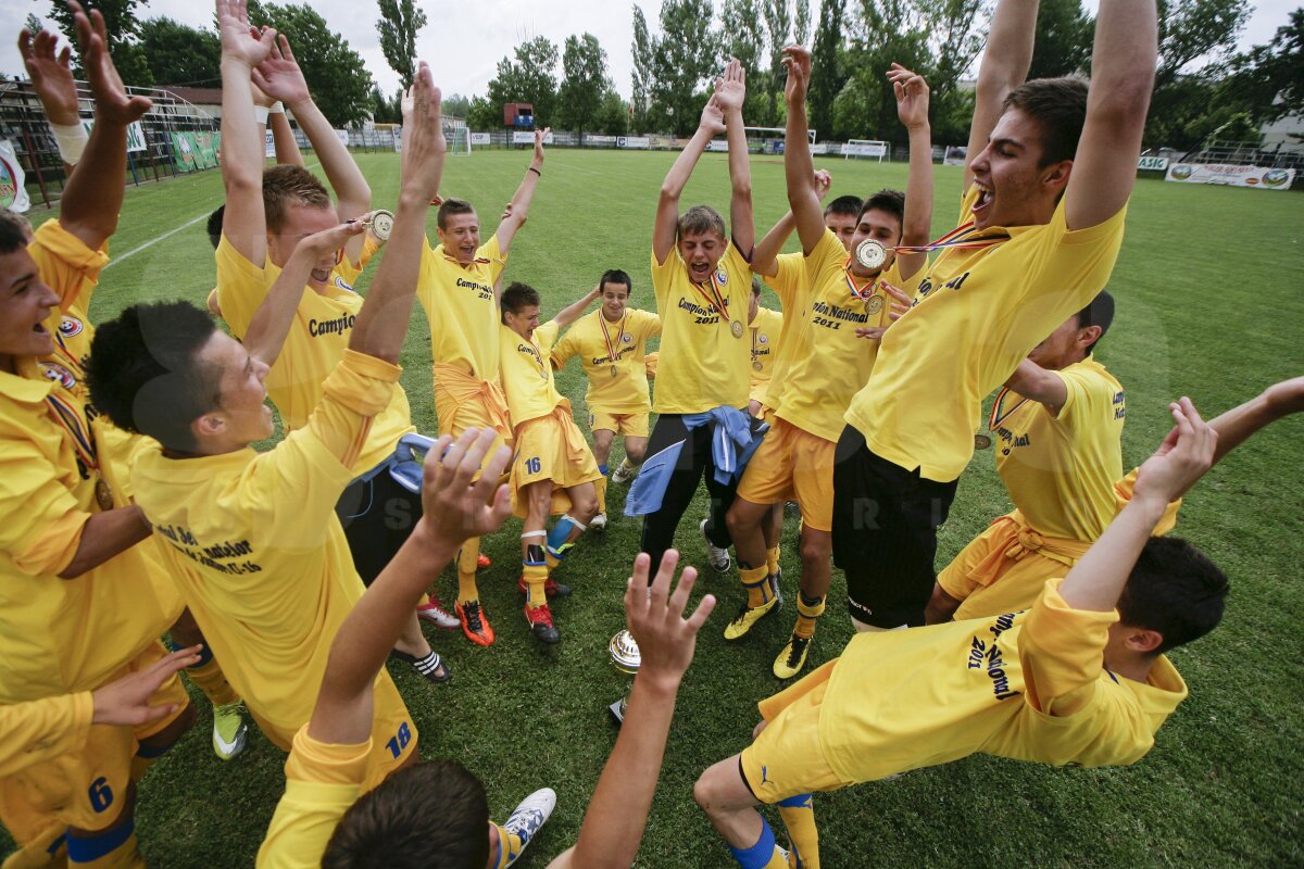 FOTO / Timiş a cîştigat primul campionat pentru selecţionate judeţene U16!