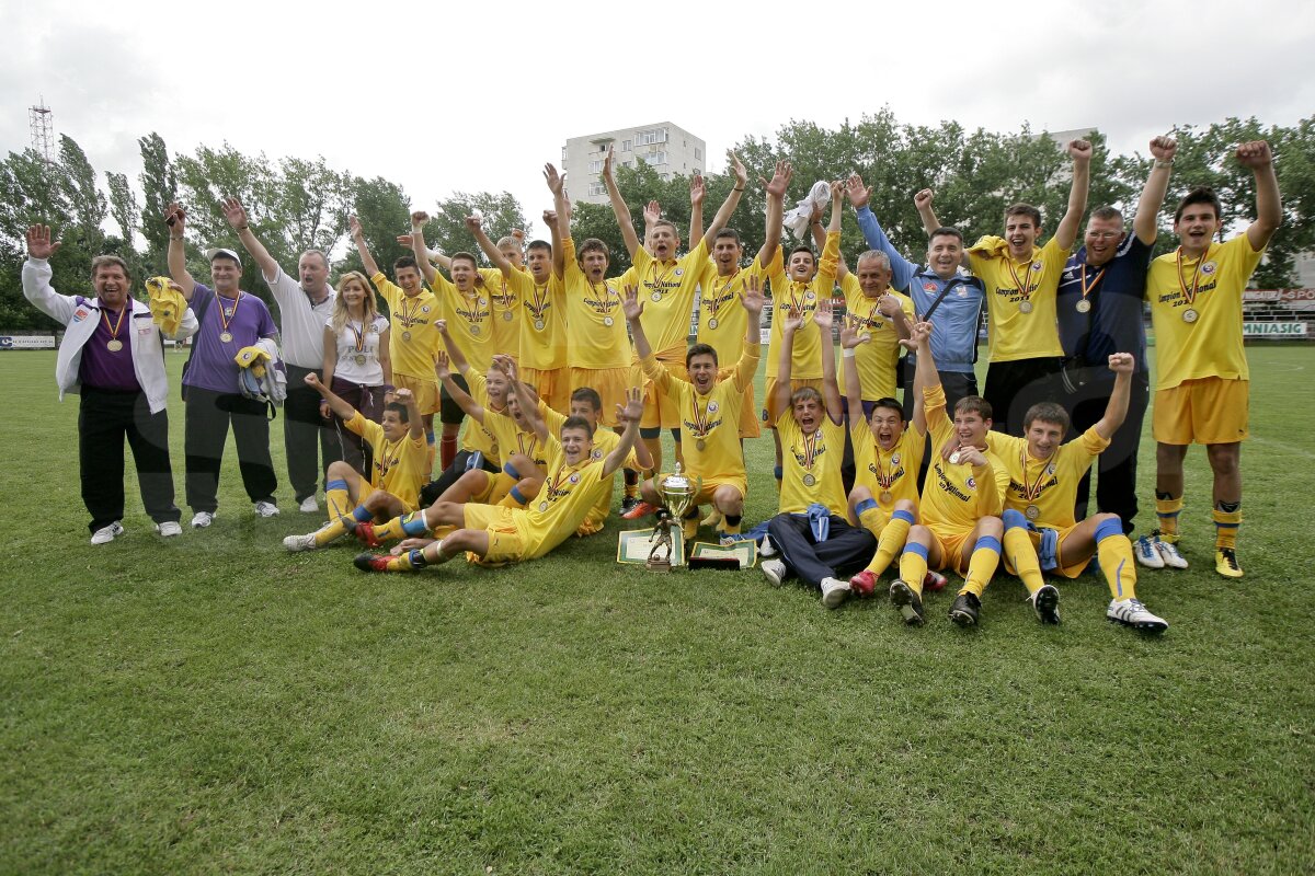 FOTO / Timiş a cîştigat primul campionat pentru selecţionate judeţene U16!