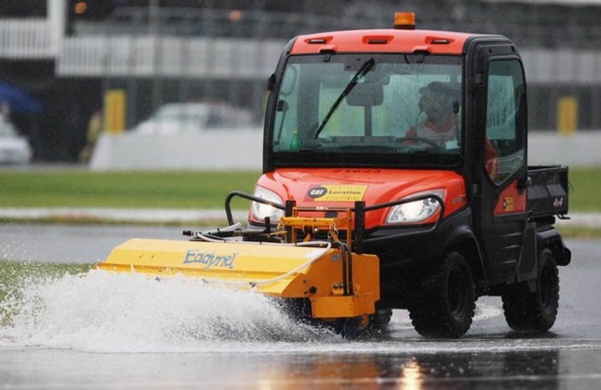 GALERIE FOTO »  Button, victorie senzaţională în MP al Canadei!