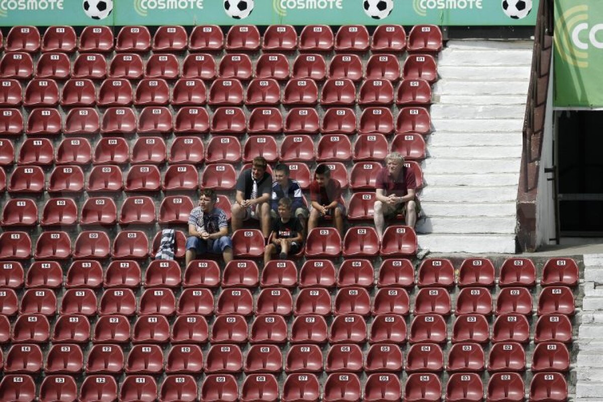 FOTO Costa, la primul antrenament. Clujenii învaţă lecţia umilinţei: ”Să vorbim mai puţin şi să jucăm fotbal!”