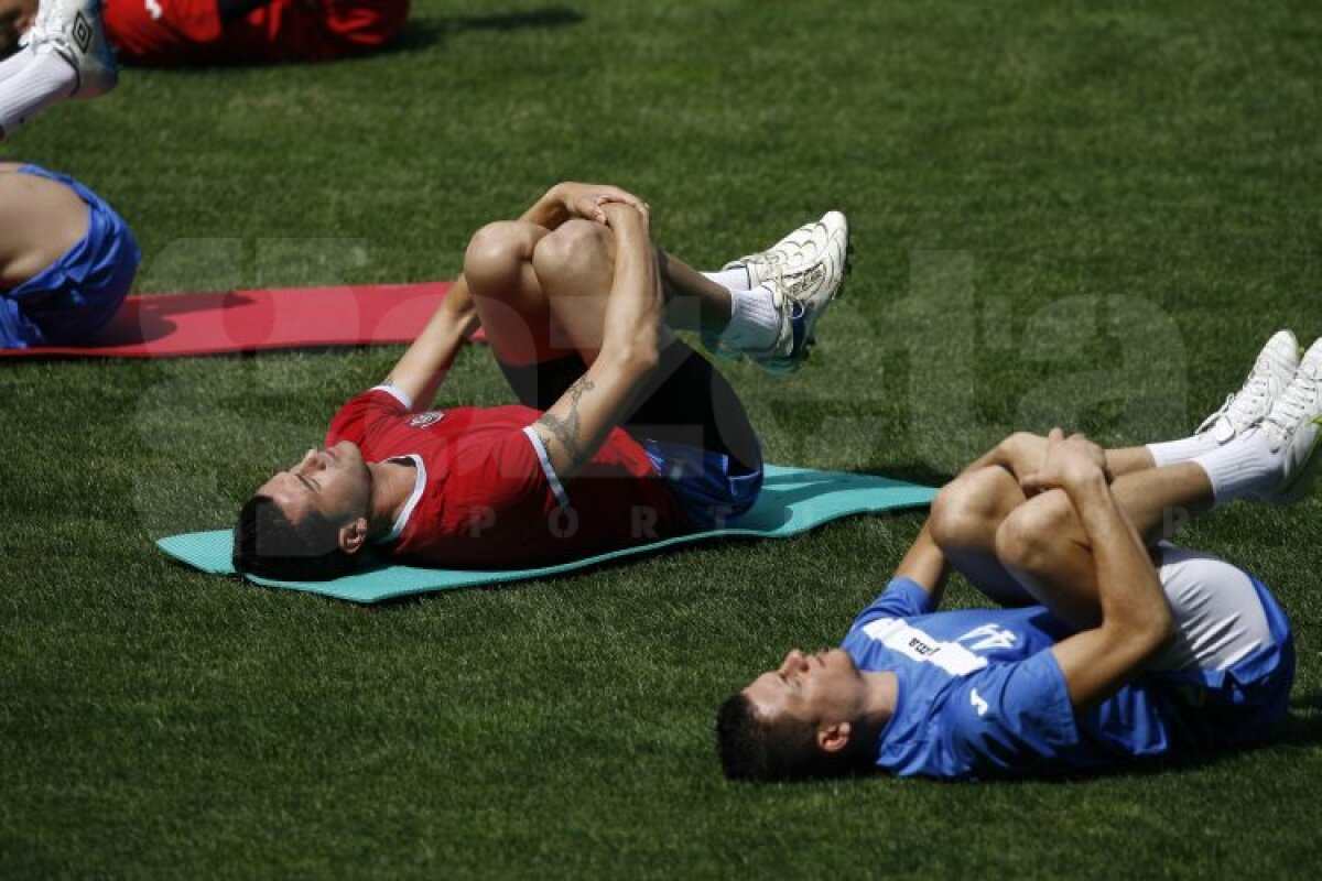FOTO Costa, la primul antrenament. Clujenii învaţă lecţia umilinţei: ”Să vorbim mai puţin şi să jucăm fotbal!”