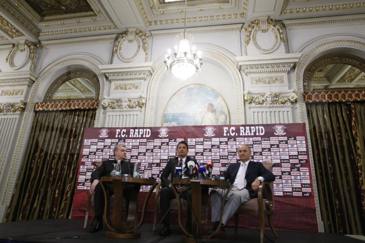 Răzvan nu se îmbată cu apă rece: "La început, lucrurile sînt mereu roz"