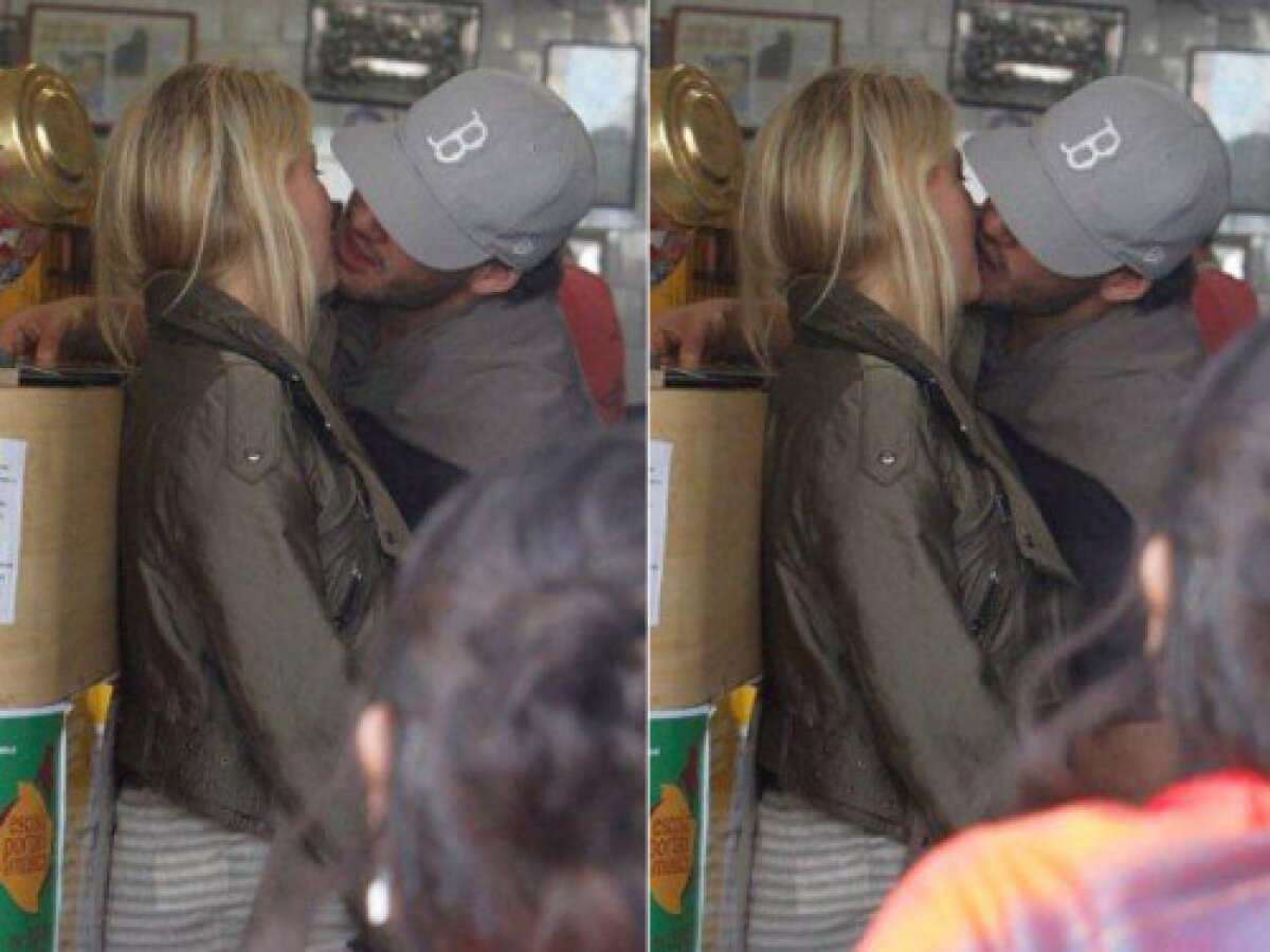 GALERIE FOTO » Pato şi fiica lui Berlusconi se relaxează în vacanţă la Rio