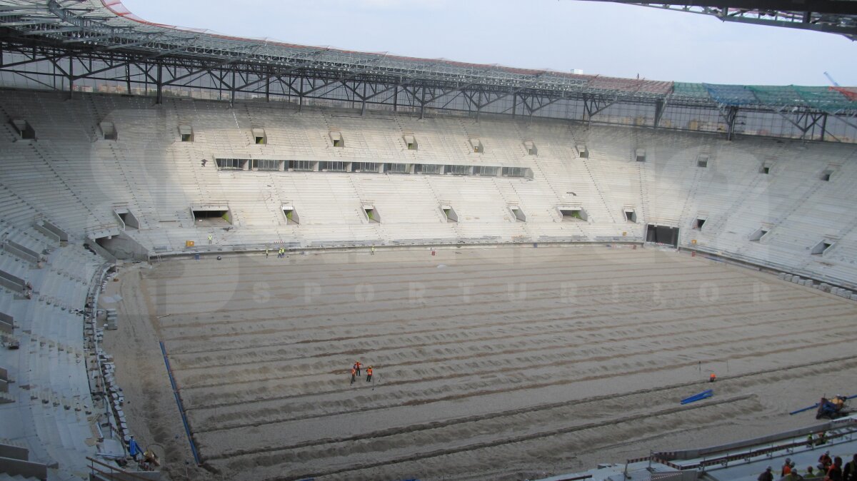 Geamănul "Naţionalului" » Aceeaşi firmă care ridică National Arena lucrează şi pe şantierele poloneze