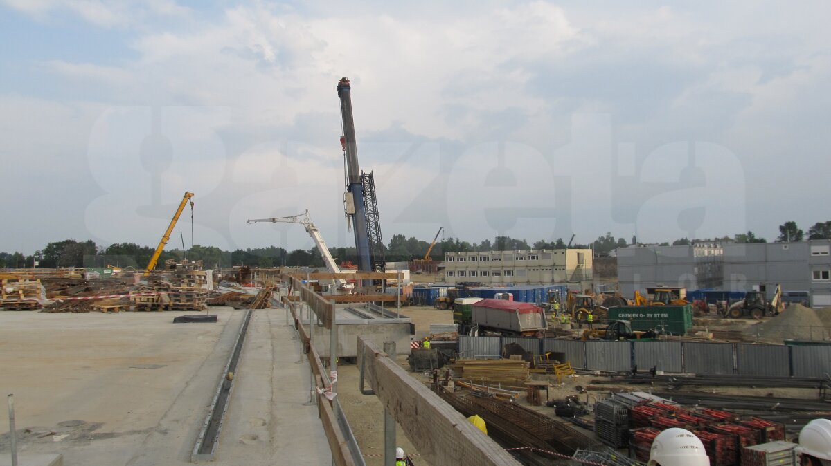 Geamănul "Naţionalului" » Aceeaşi firmă care ridică National Arena lucrează şi pe şantierele poloneze