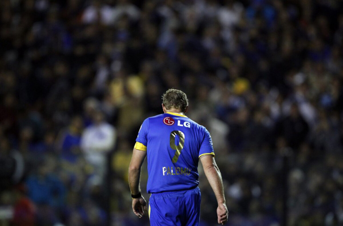 FOTO Martin Palermo, cu ochii în lacrimi la despărţirea de fanii echipei Boca Juniors :(