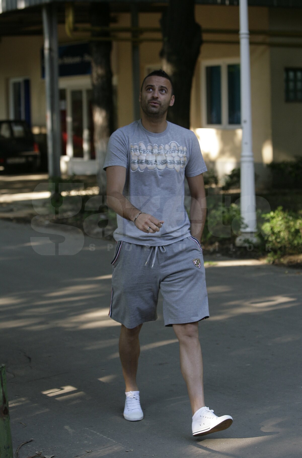 GALERIE FOTO ”Roş-albaştrii” şi-au etalat achiziţiile la vizita medicală