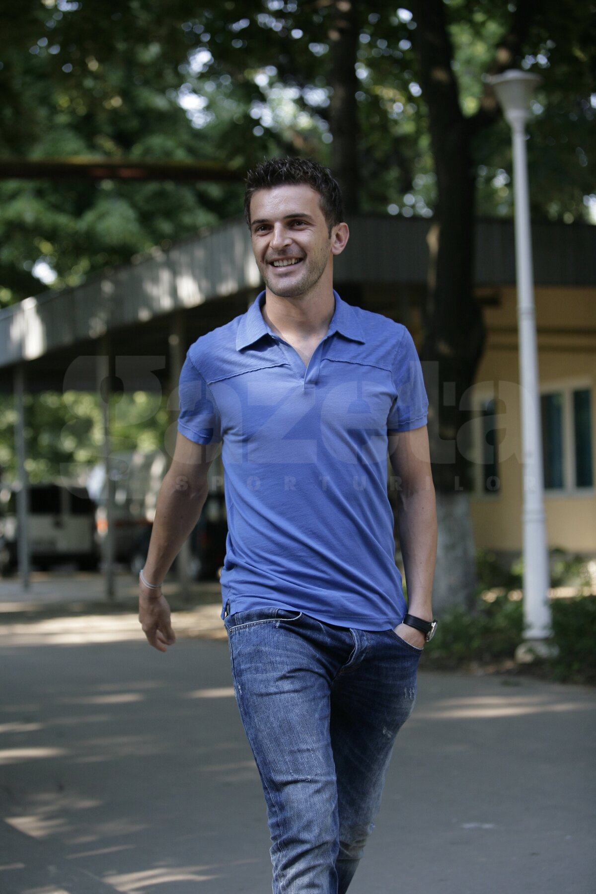 GALERIE FOTO ”Roş-albaştrii” şi-au etalat achiziţiile la vizita medicală