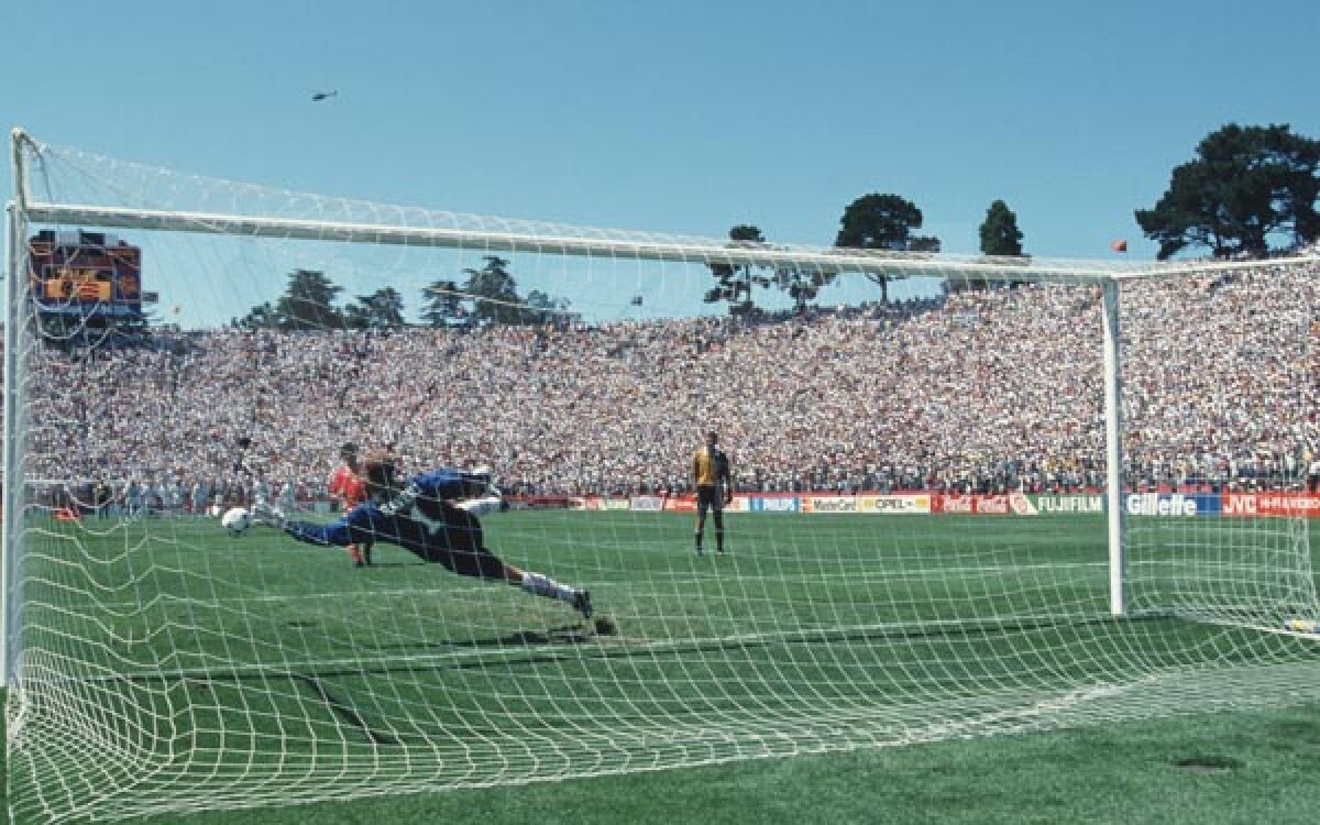 Ce fac "tricolorii" care au bătut Columbia în '94, la 17 ani de la marea victorie