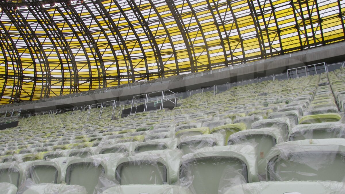 FOTO GSP vă prezintă al patrulea stadion polonez Elite pentru Euro 2012 » Bolul de chihlimbar