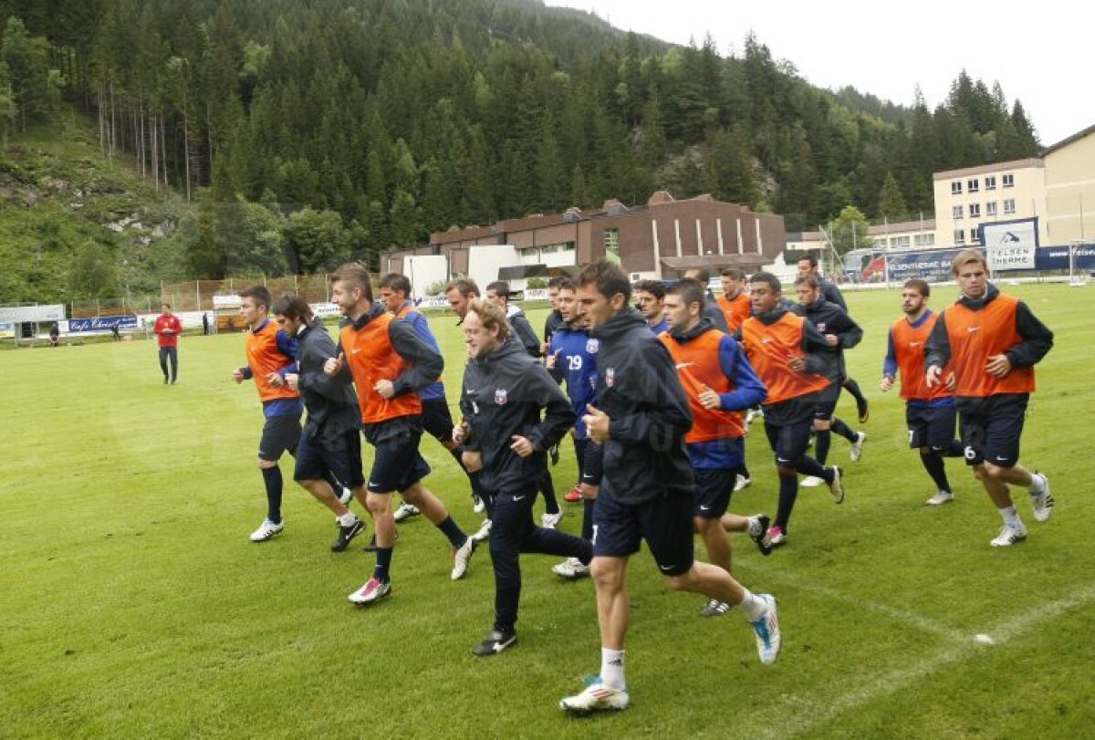 GALERIE FOTO Gata! Levy vorbeşte pe limba lui Bănel! :D