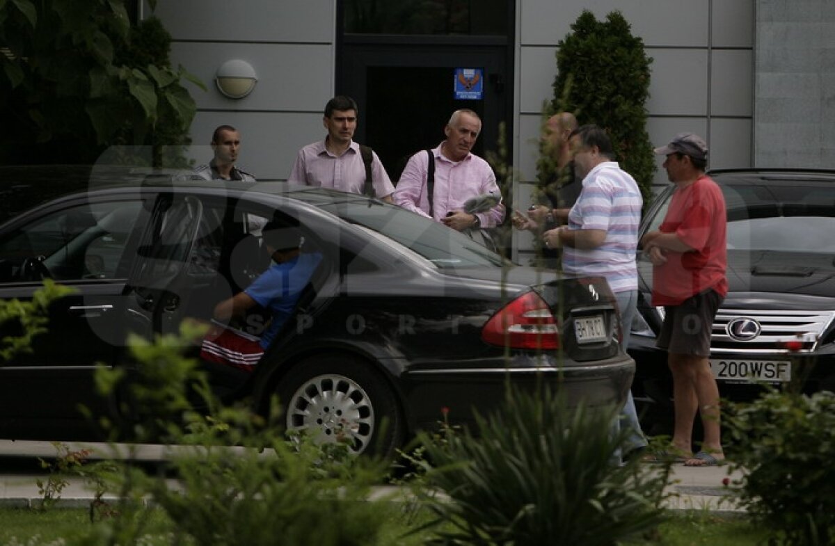 România, ţara tuturor posibilităţilor » Poli şi Gloria au înviat şi au murit de mai multe ori în doar cîteva ore