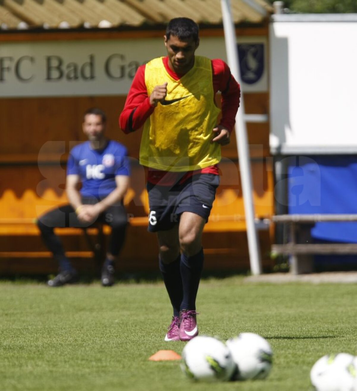 FOTO Steliştii, leşinaţi de căldură şi de antrenamentele lui Levy :S