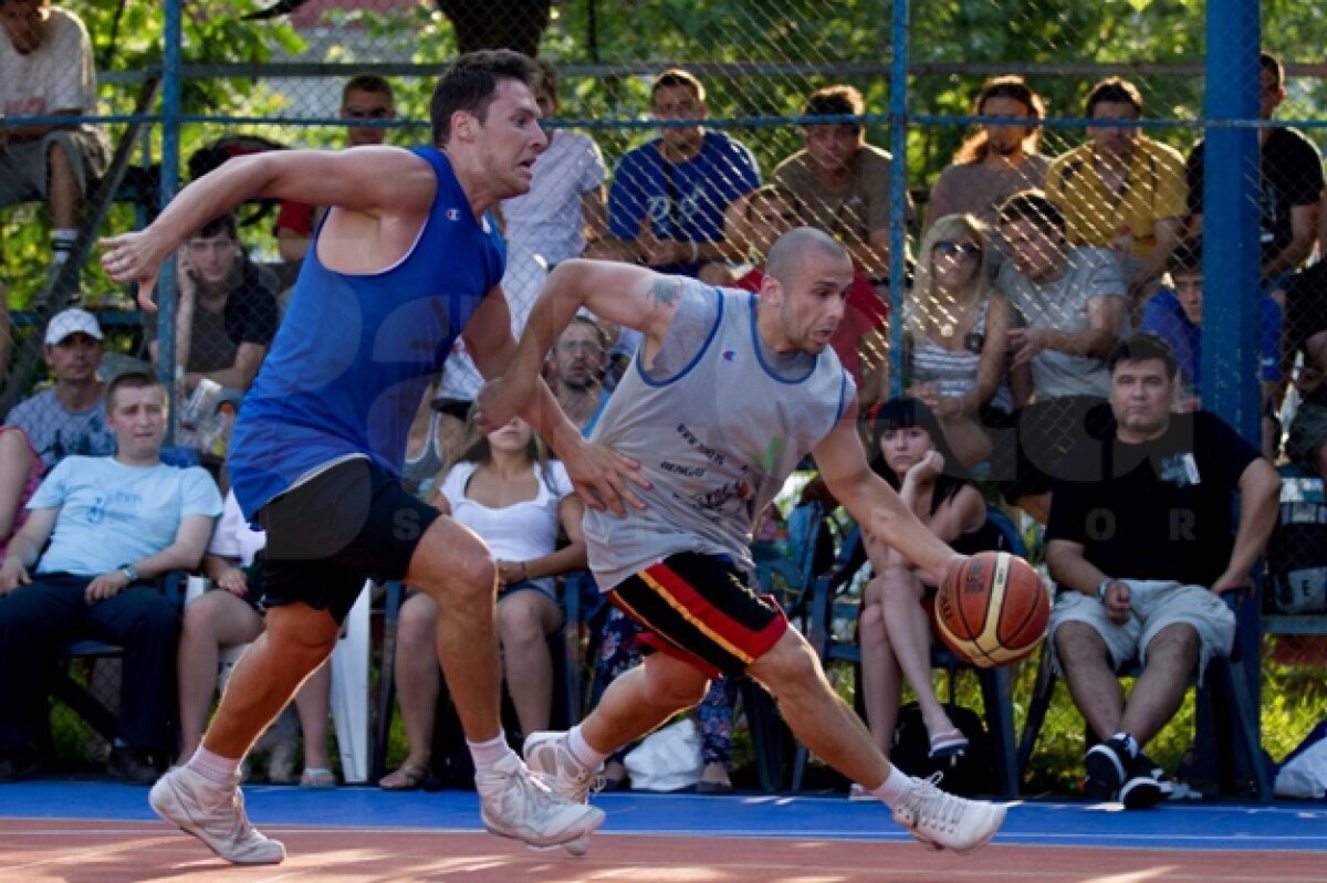 Spectacol pe ritmuri de hip-hop la cel de-al doilea turneu Sport Arena Streetball din 2011