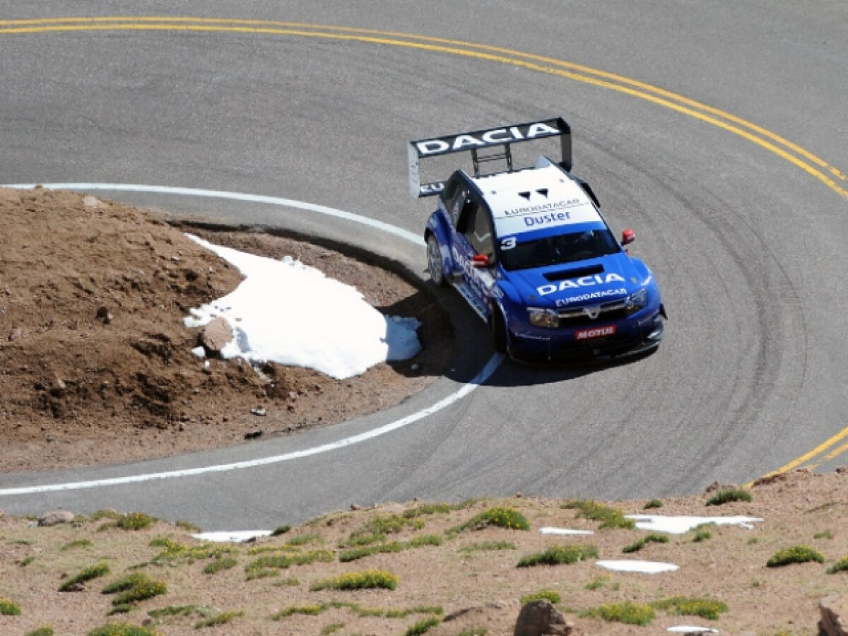 FOTO Duster-ul "No Limit"se pregăteşte de Pikes Peak. Vezi imagini de la antrenamentele oficiale!