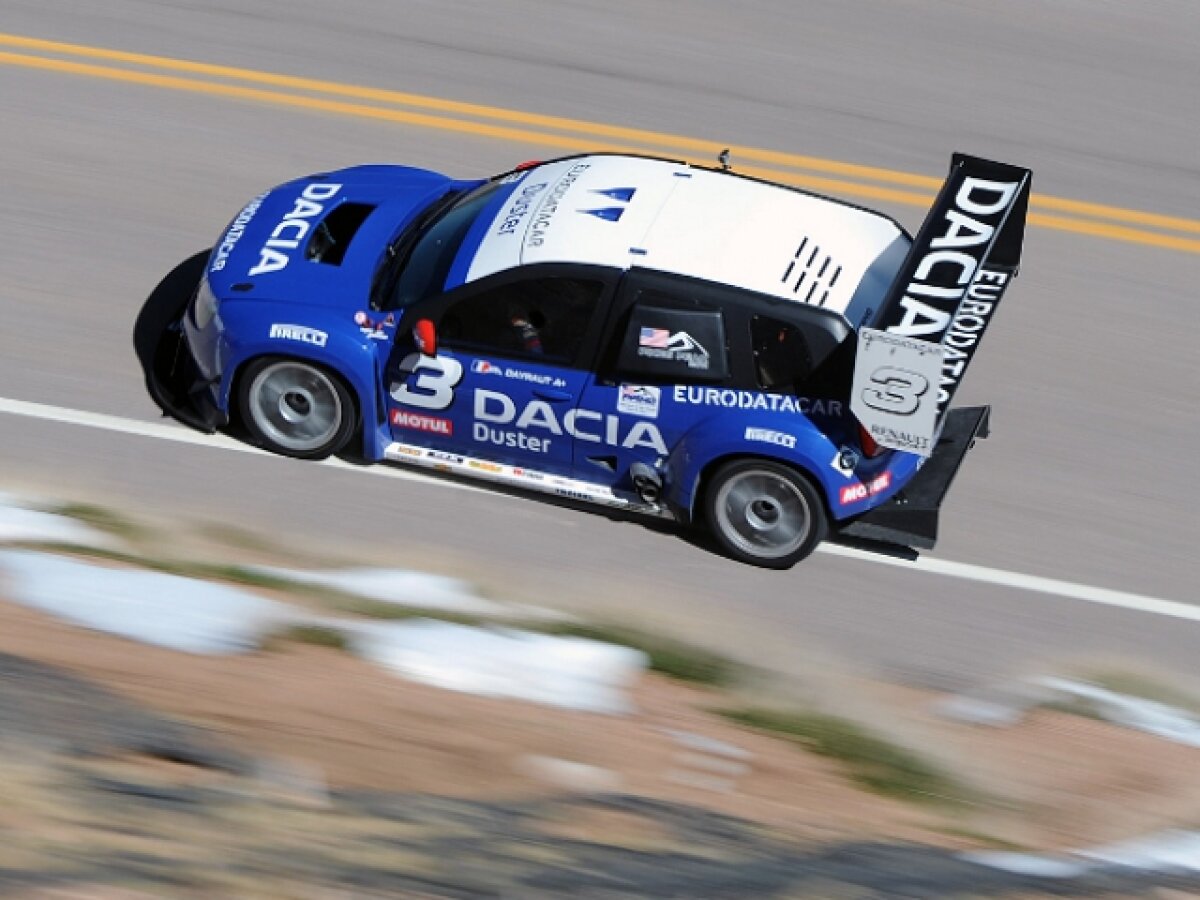 FOTO Duster-ul "No Limit"se pregăteşte de Pikes Peak. Vezi imagini de la antrenamentele oficiale!