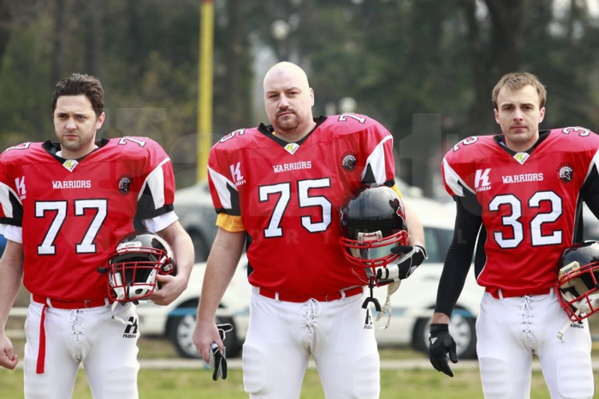 "The Warriors", povestea unor oameni normali care s-au apucat de fotbal american