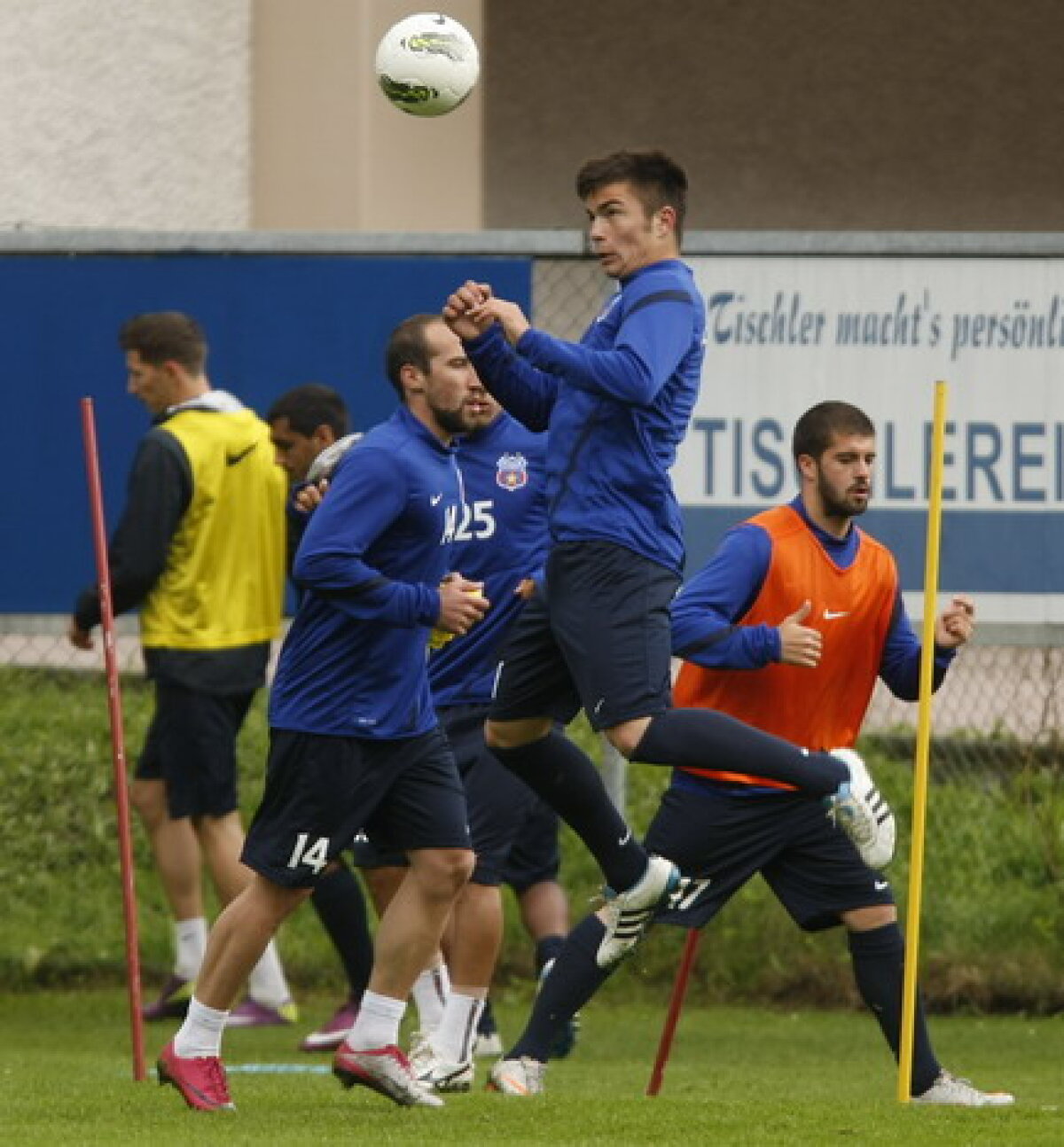 Tătăruşanu, Gardoş, Tănase şi Latovlevici s-au alăturat lotului Stelei din Austria