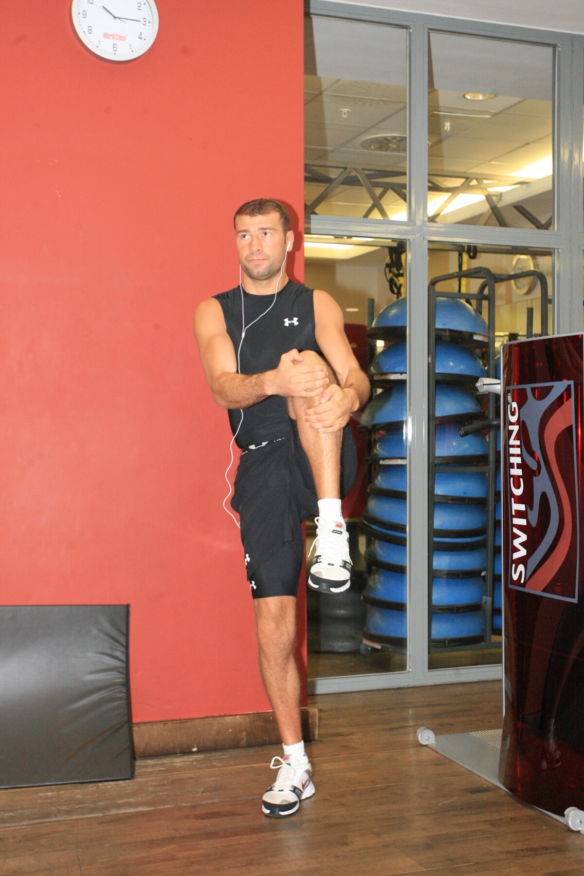 FOTO // Lucian Bute a început pregătirea în România!