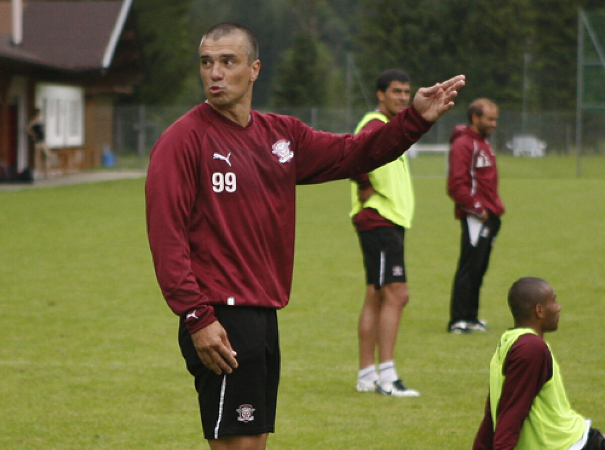 FOTO » Pancu a început pregătirile cu mingea. Răzvan se concentrează pe noua tactică 4-3-3