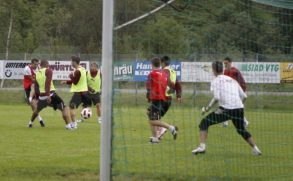 FOTO » Pancu a început pregătirile cu mingea. Răzvan se concentrează pe noua tactică 4-3-3