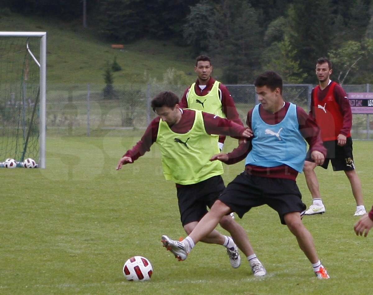 FOTO » Pancu a început pregătirile cu mingea. Răzvan se concentrează pe noua tactică 4-3-3