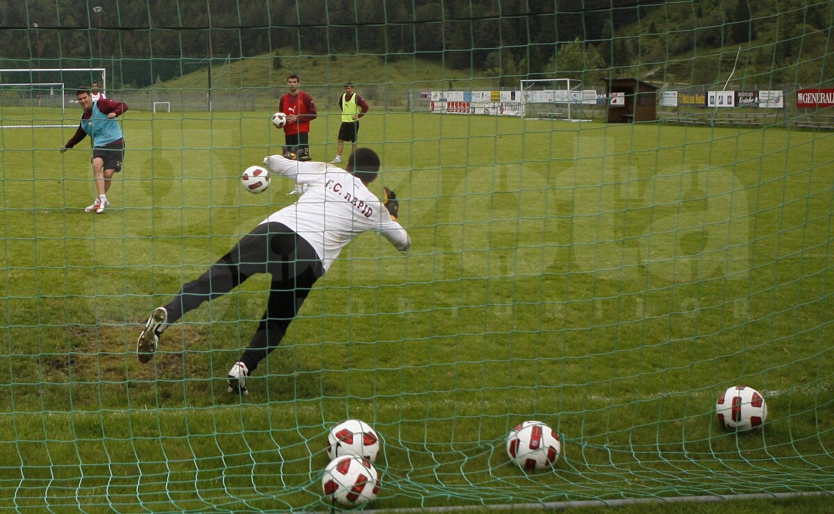 FOTO » Pancu a început pregătirile cu mingea. Răzvan se concentrează pe noua tactică 4-3-3