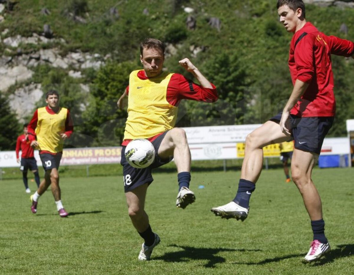 FOTO Gardoş se antrenează normal, Răduţ, Matei şi Brandan, separat. Geraldo, spectator de lux, cu un nou look