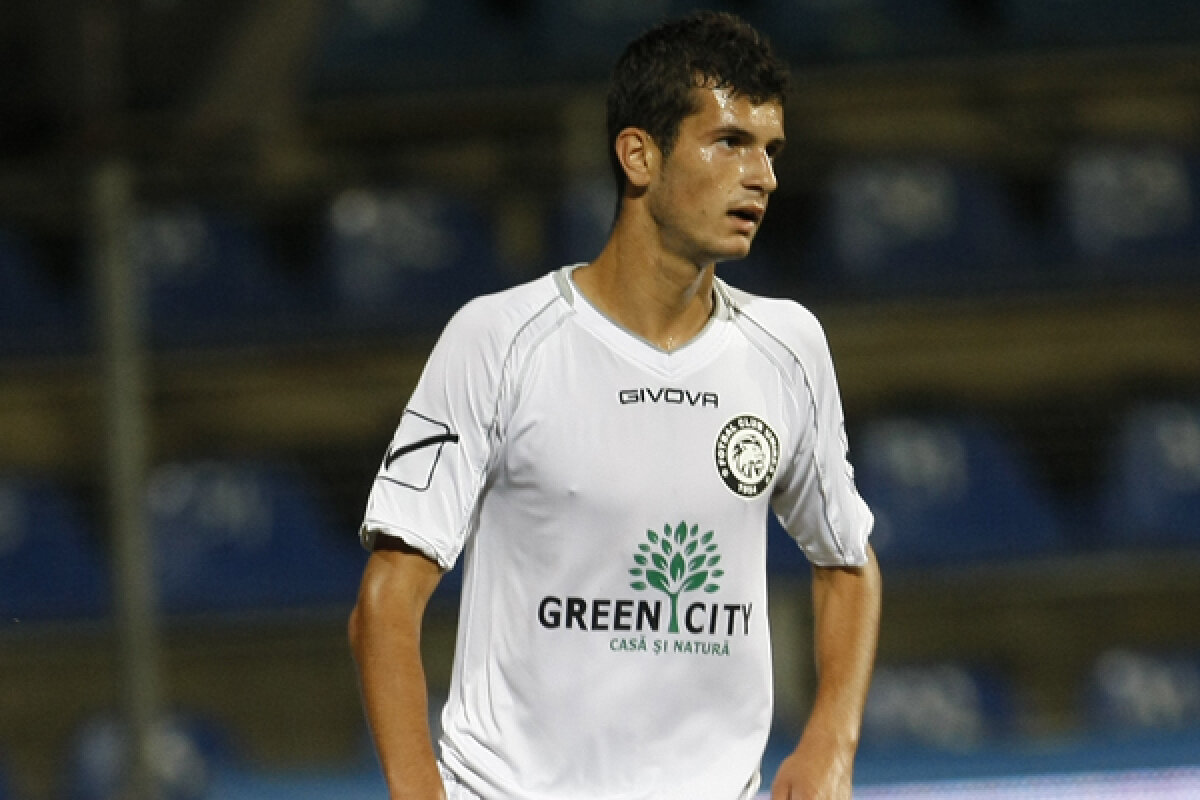 FOTO » Tănase nu-şi cunoaşte colegii :) Tu faci deosebirea între Lupu şi Rusu?