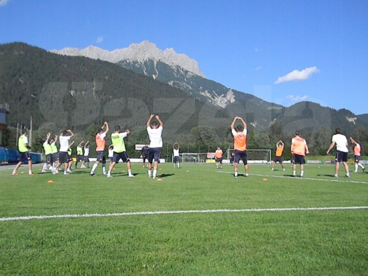 FOTO Poli Timişoara se află în cantonament în Austria. Vezi ce amicale dispută